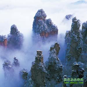 單獨成團H線：張家界、天子山、寶峰湖、天門山、鳳凰古城純玩四晚五日游